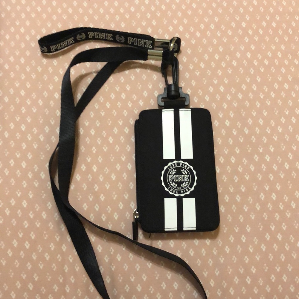 VS pink card holder